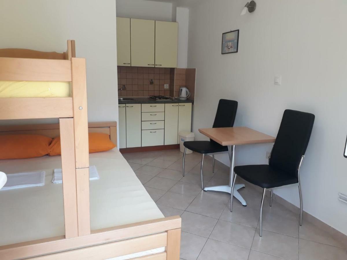 Apartmani Ruza Новаля Екстер'єр фото